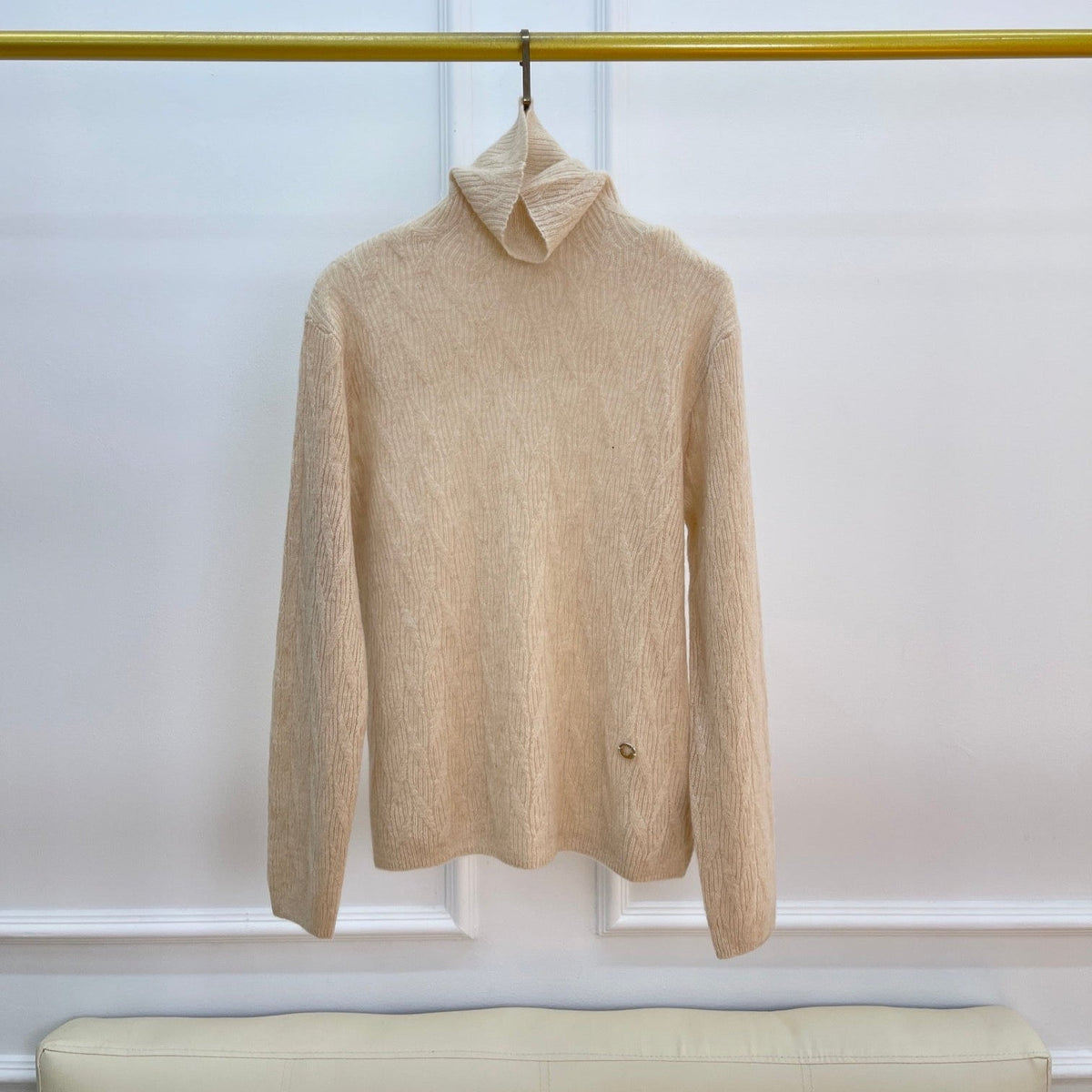 LP TURTLENECK SWEATER STYLE 127