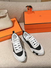 MAINLAND SNEAKER IN PALE GRAY SUEDE AND BLACK BREATHABLE MESH FABRIC