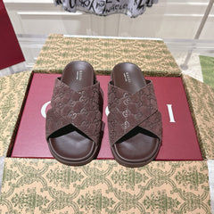 GG SLIDES IN DARK BROWN SUEDE WITH EMBOSSED LOGO STYLE 8