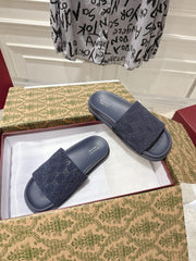 GG SLIDES IN NAVY BLUE SUEDE WITH EMBOSSED LOGO STYLE 4