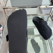 BIRKENSTOCK CLOG ATTACHED RHINESTONES IN BLACK CALFSKIN