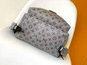 DISCOVERY BACKPACK 38 IN GREY MONOGRAM ECLIPSE CANVAS AND TAURILLON