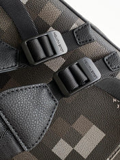 LV 25S CHRISTOPHER BACKPACK 47 IN DAMOFLAGE BLACK CALFSKIN