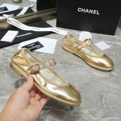 MARY JANE GOLDEN SHEEPSKIN