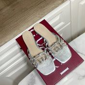 GUCCI 26S FLAT SLIDES IN SILVER CALFSKIN WITH CRYSTAL