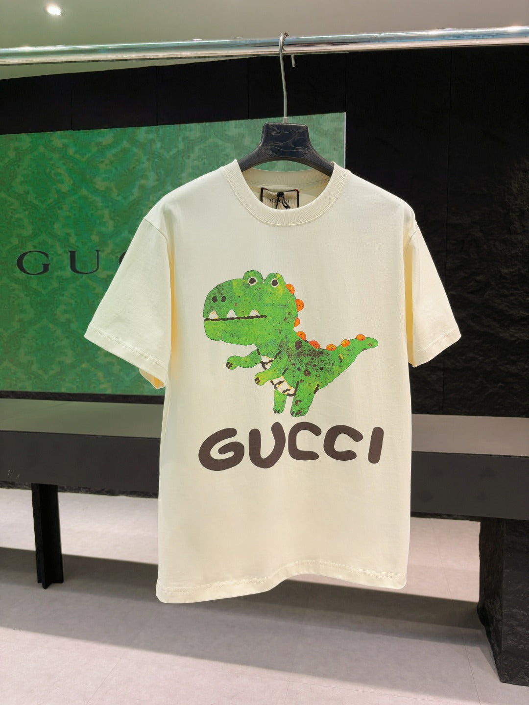 GUCCI 26S T-SHIRT 146