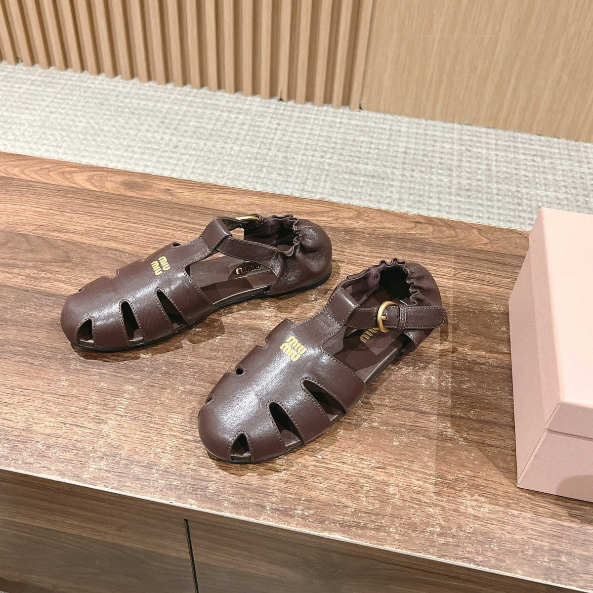 FISHERMAN BUCKLE SANDALS IN COCOA BROWN LAMBSKIN