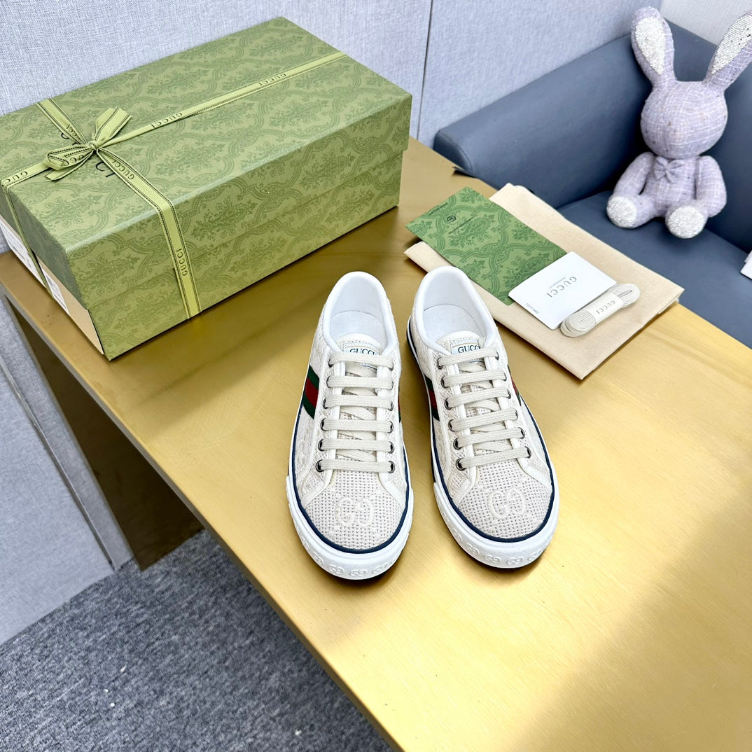 GG TENNIS 1977 TRAINER CREAMY WHITE CANVAS