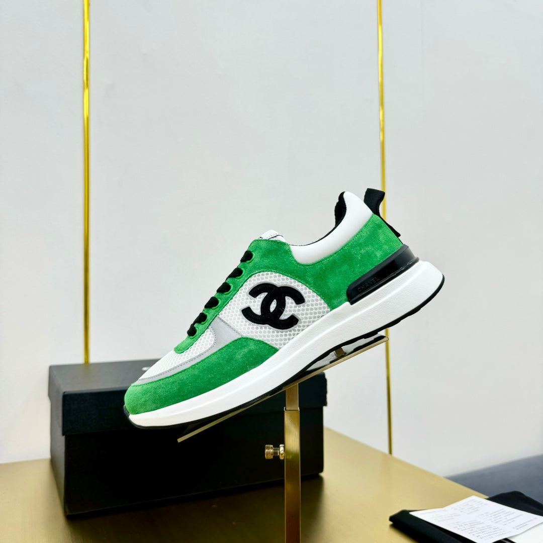 CLASSIC TRAINER IN GREEN MIX WHITE MERCERIZED VELVET