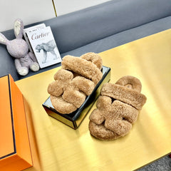 CHYPRE SANDAL IN PEANUT BROWN SHEARLING