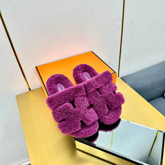 CHYPRE SANDAL IN ORCHID PURPLE SHEARLING