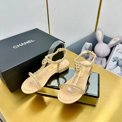 CC SANDAL 25S IN BEIGE CALFSKIN WITH GOLD HARDWARE