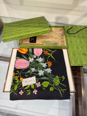 GUCCI 25S SCARF 140 IN CASHMERE 636339