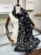 CHANEL 25S SCARF 200 IN CASHMERE 706597
