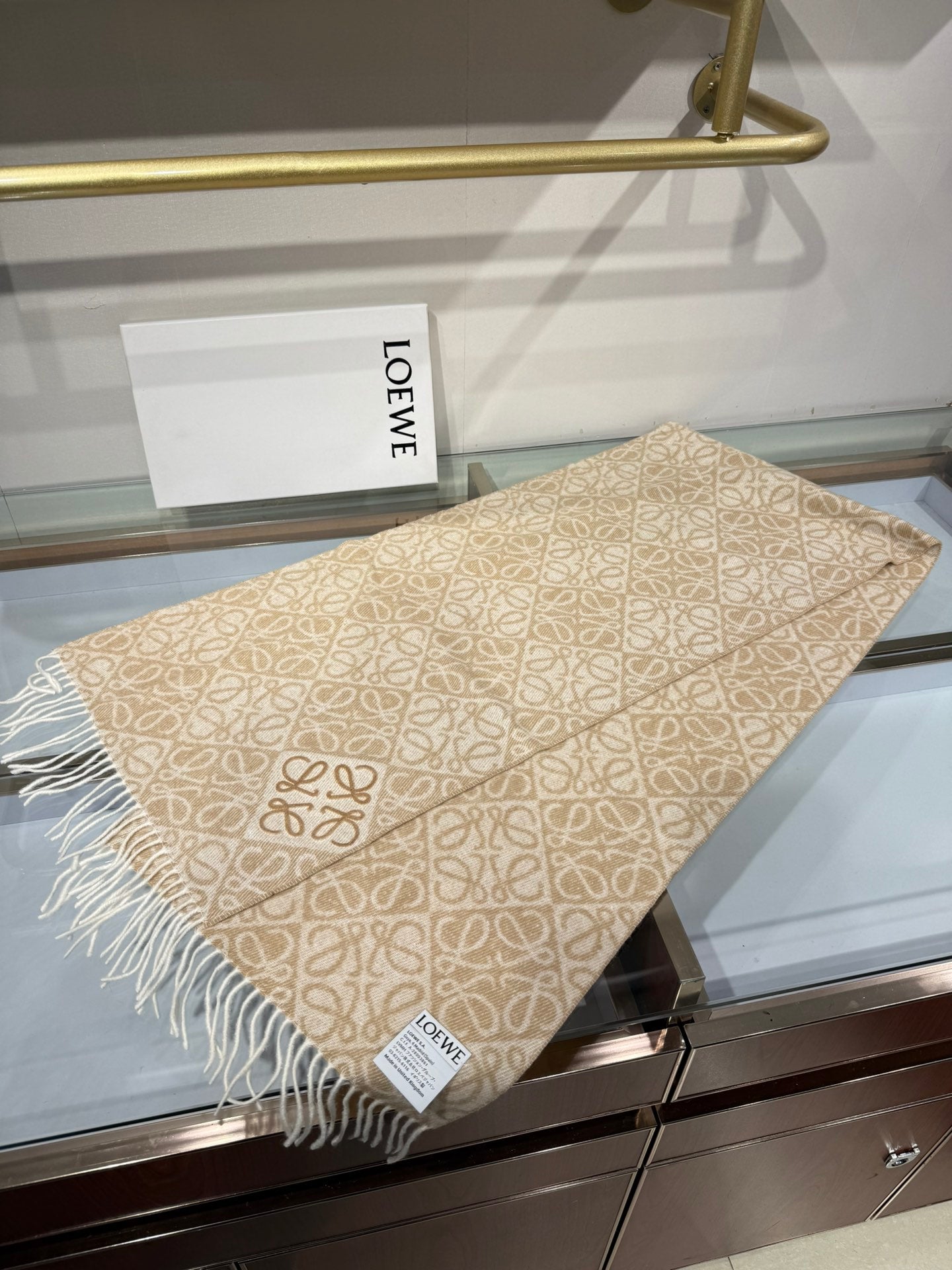 LOEWE 25S SCARF 180 IN CASHMERE WOOL 706575