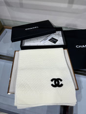 CHANEL 25S SCARF 175 CM IN  WOOL CASHMERE 943086