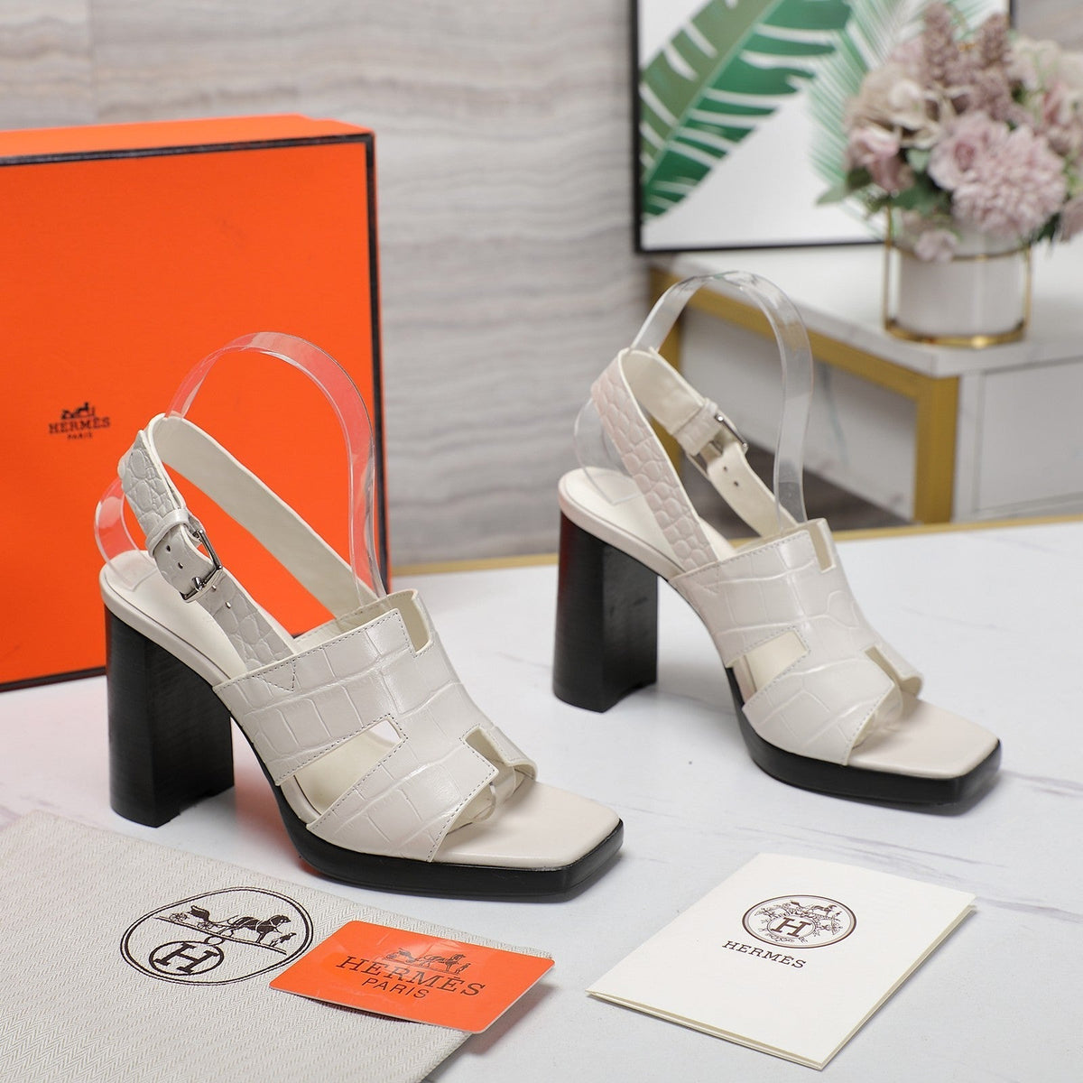 ERIS 95 SANDAL WHITE CALFSKIN PATTERNED