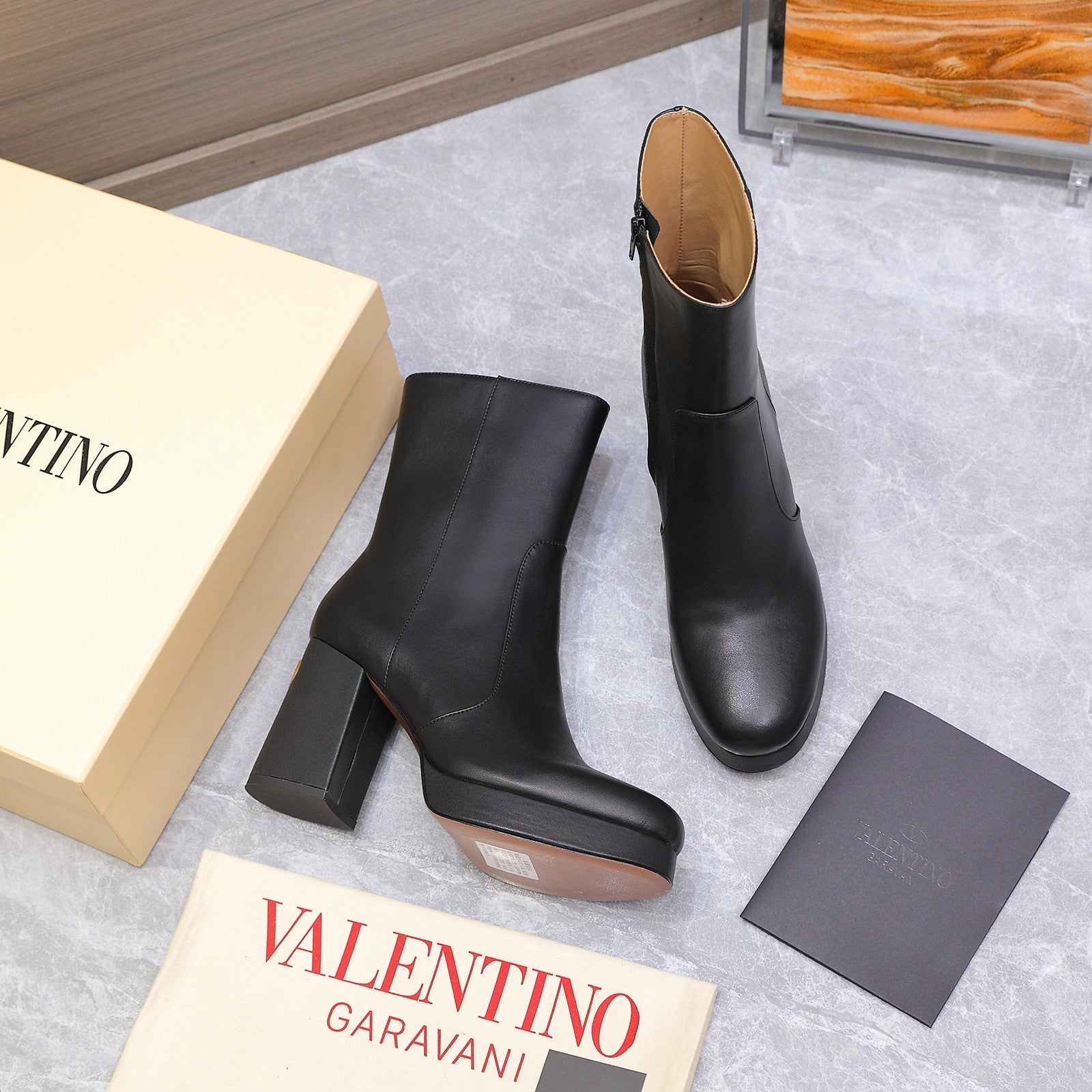 VALENTINO 25S ANKLE BOOTS WITH ZIPPER 90 MM IN BLACK CALFSKIN