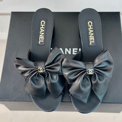 Double CC Big Bow High Heels Sheepskin Black