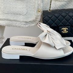 Double CC big bow flat sandals Sheepskin White Cream