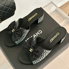 BLOCK HEEL MULE WITH WHITE RHINESTONES IN BLACK LAMBSKIN