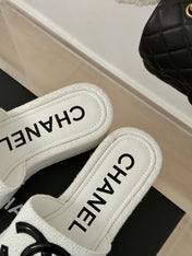 CLASSIC SLIPPERS THICK SOLE IN WHITE TWEED
