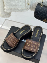 THICK SOLE WEDGE SLIPPERS IN CHOCOLATE BROWN CALFSKIN