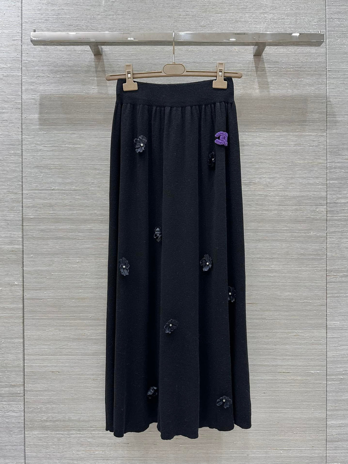 CHANEL LONG SKIRT STYLE 16