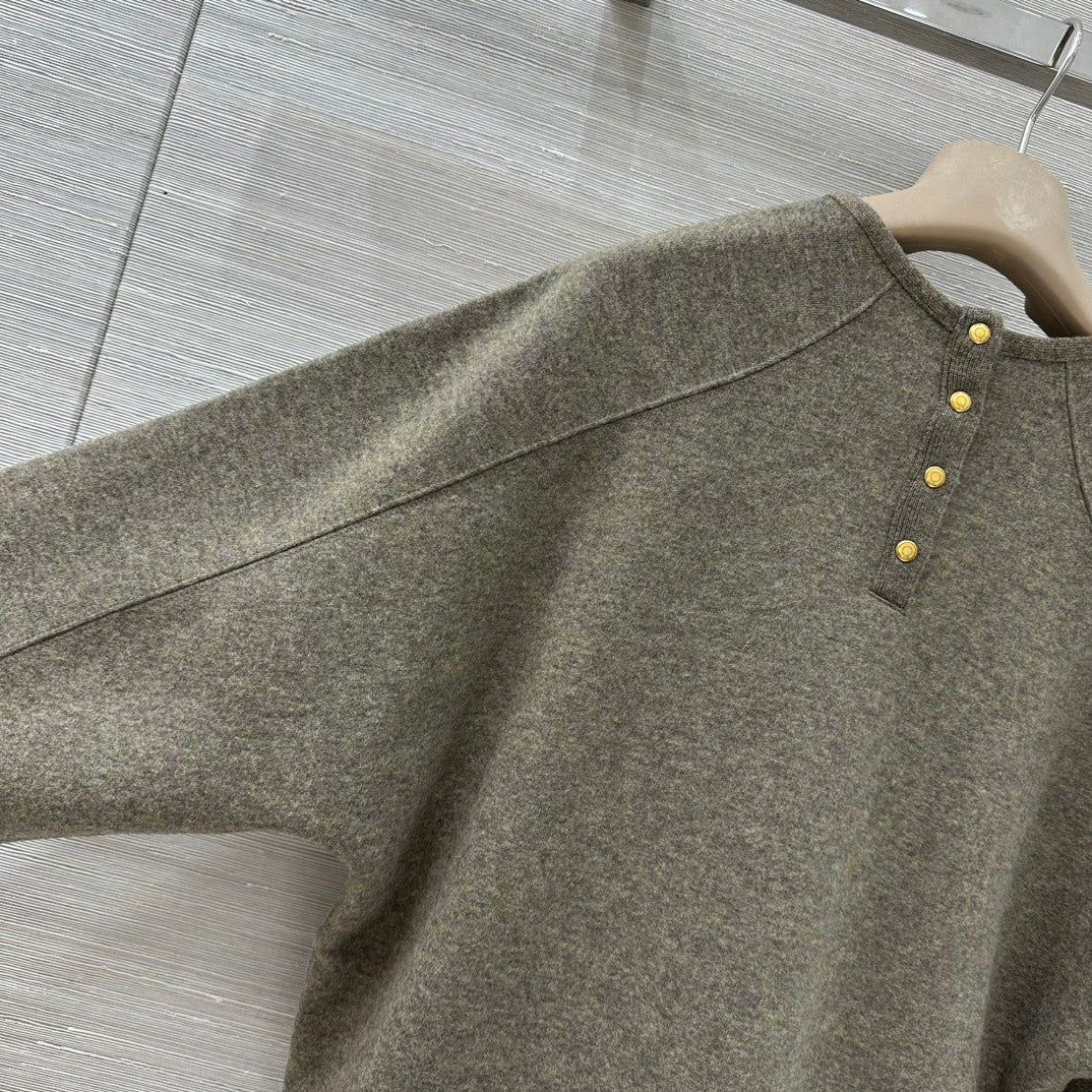 LP CREWNECK SWEATER STYLE 142