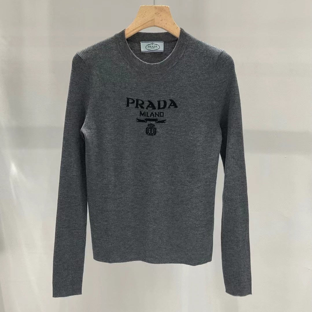 PRADA CREWNECK KNIT TOP STYLE 10
