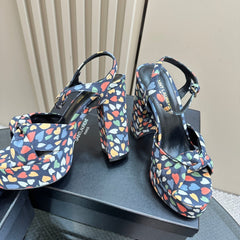 BIANCA PLATFORM SANDALS IN COLORFUL HEARTS PRINT VELVET