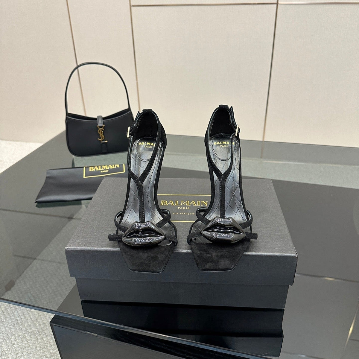 BALMAIN 25S LIPS SANDALS 10 IN BLACK SUEDE