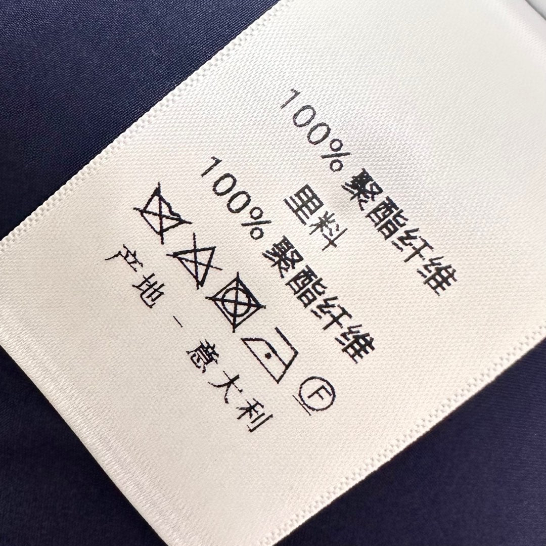 DIOR 25S BLAZER AND SHORTS SET 264681