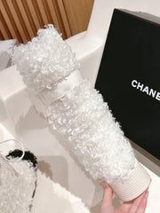 SHORT BOOTS IN WHITE LAMB FUR AND LAMBSKIN 962188