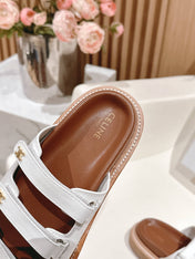 TRIOMPHE SANDALS IN WHITE CALFSKIN