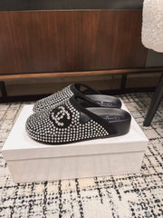 FLAT MULE IN  BLACK SUEDE WITH CRYSTALS