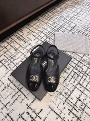 FLAT SLINGBACKS IN BLACK CALFSKIN