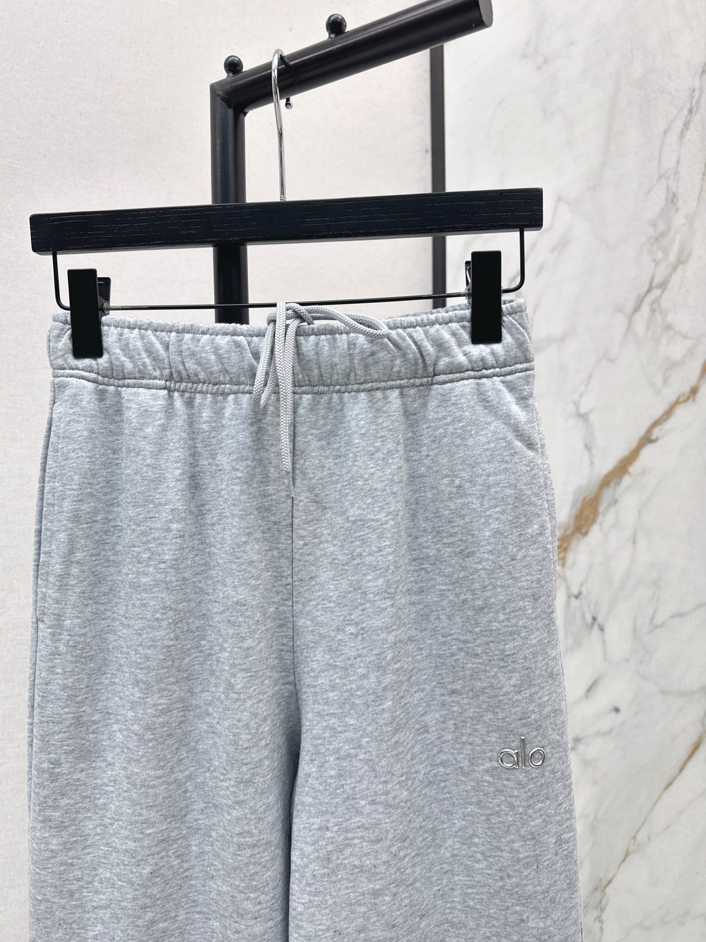 ALO SWEATPANTS STYLE 173