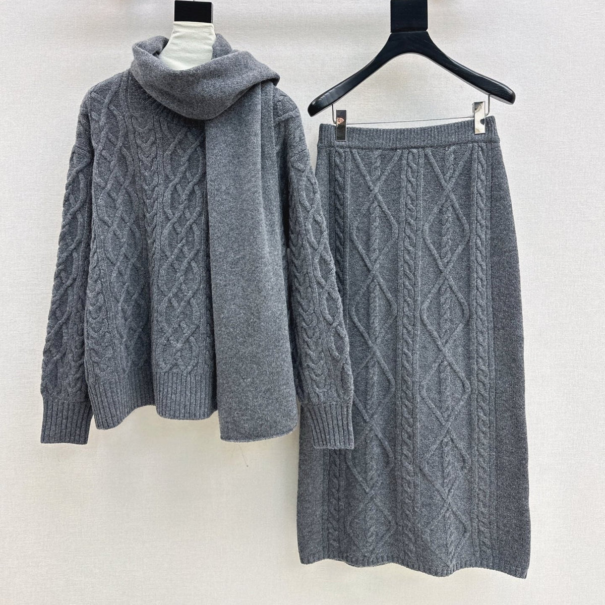 MAX MARA 25S KNIT SKIRT SET 092