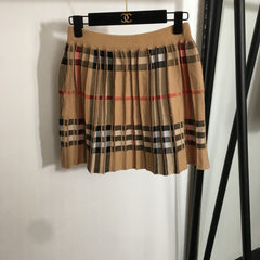 BURBERRY 25S TOP AND SKIRT SET 335