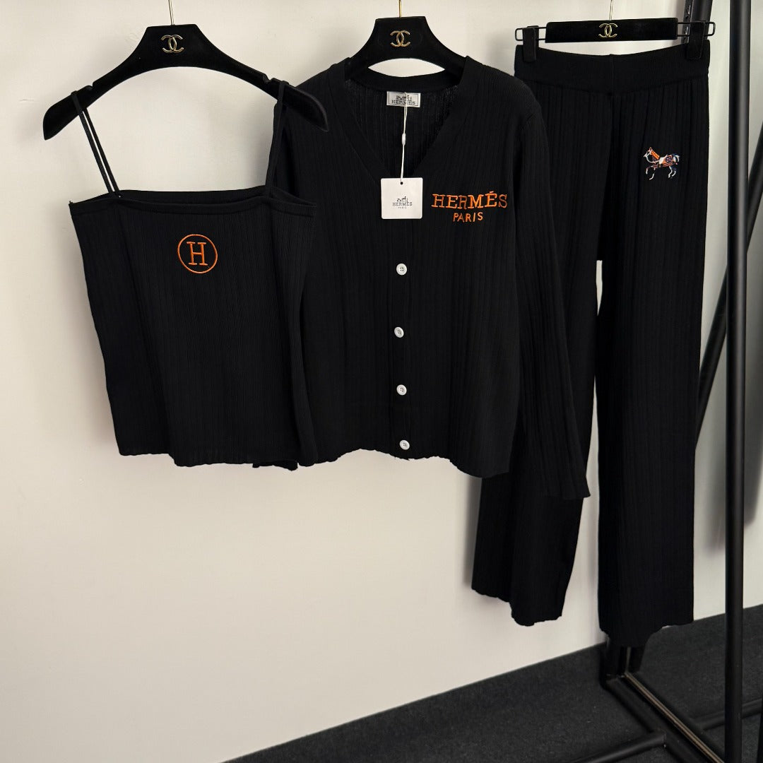 HERMES 25S KNIT THREE-PIECE VEST SET 137