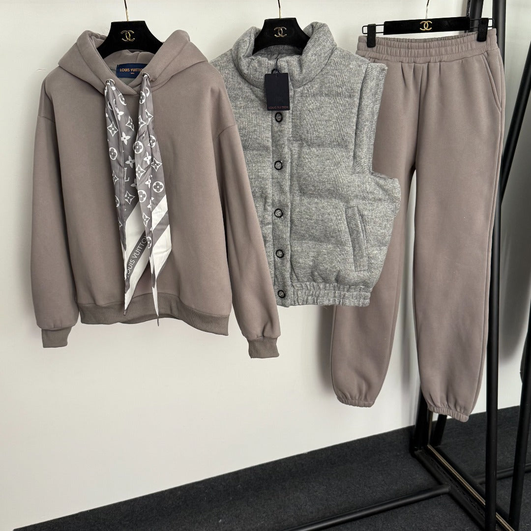 LV 25S WARM THREE-PIECE SET 0107