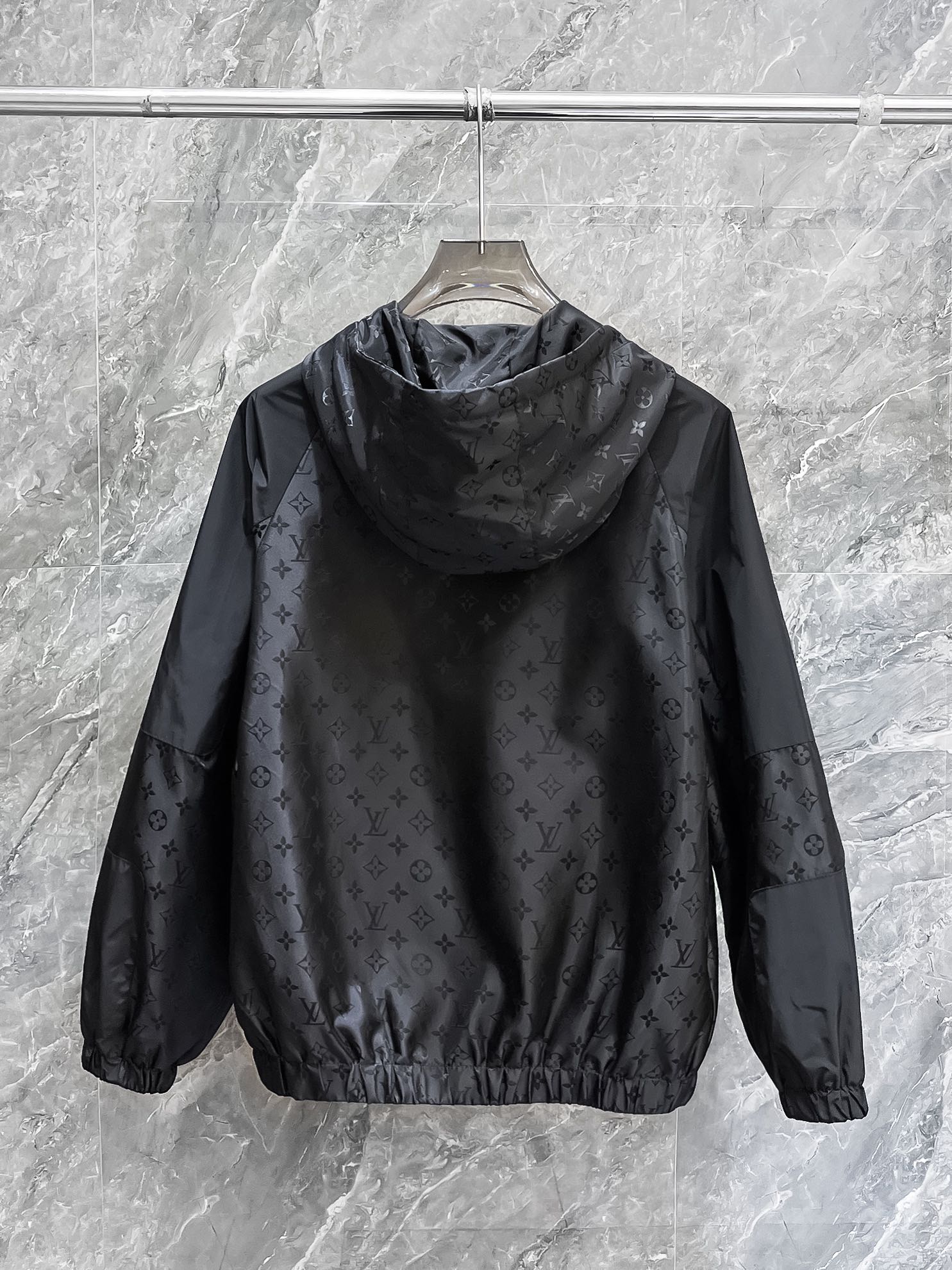 LV BLACK MONOGRAM JACKET 239559
