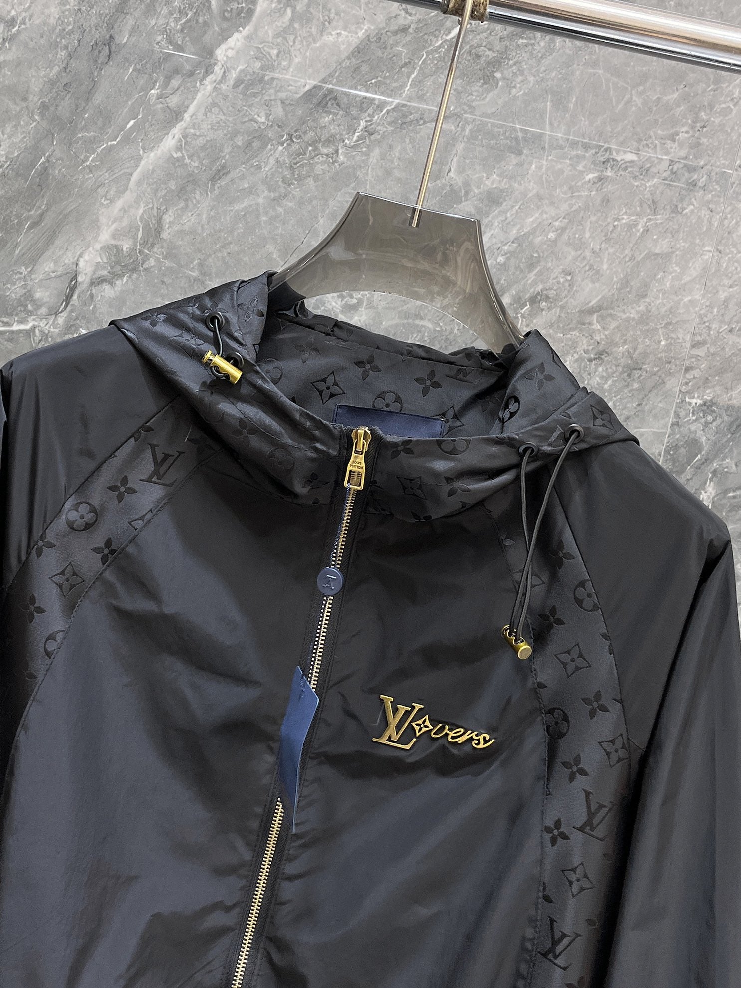 LV BLACK MONOGRAM JACKET 239559