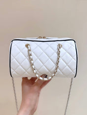 CHANEL 25S CLUTCH WITH CHAIN 18 IN WHITE LAMBSKIN