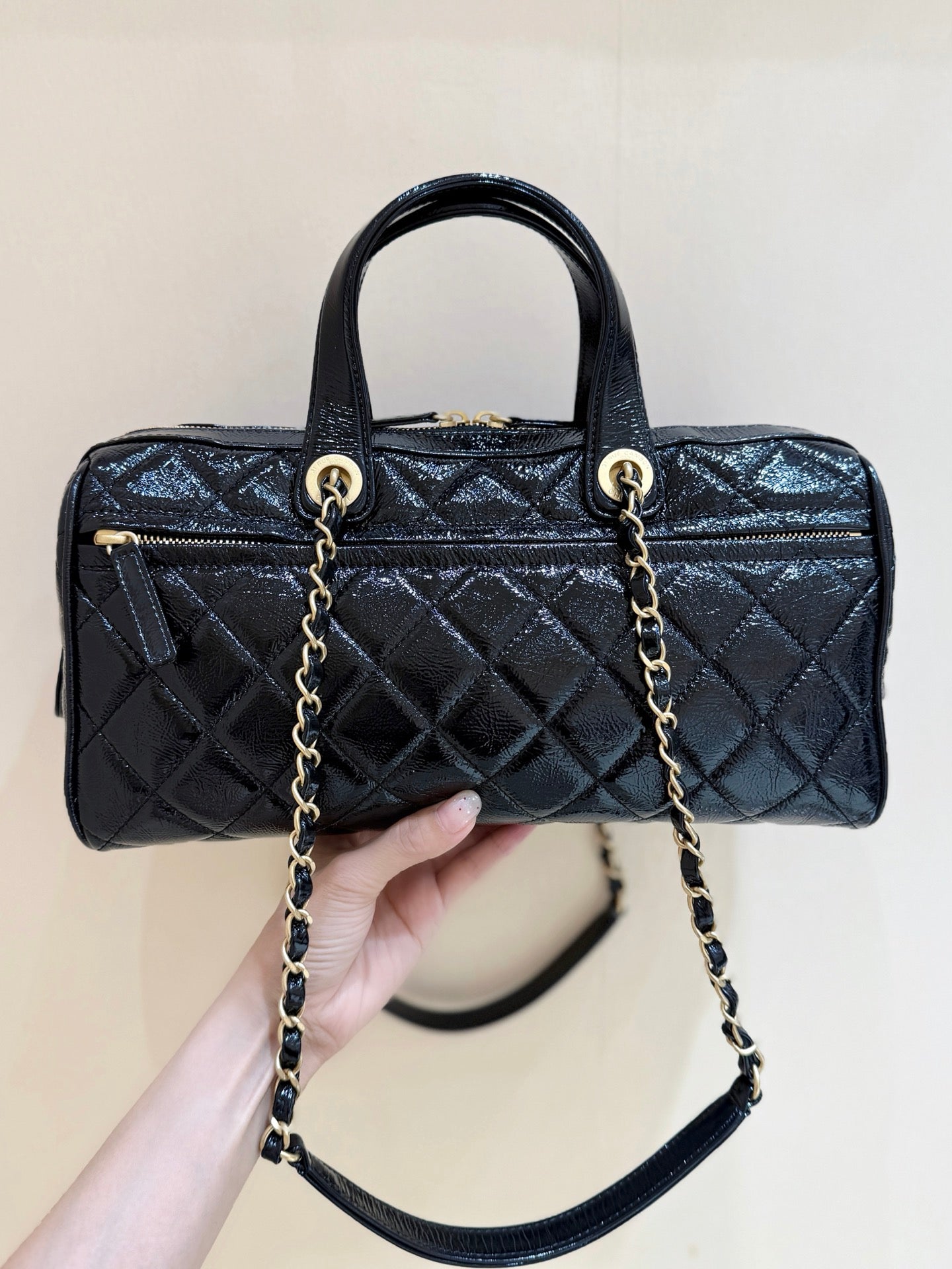 CHANEL 25S LARGE BOWLING BAG 31 IN BLACK CALFSKIN GOLD HARDWARE