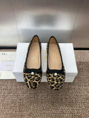 PEARL BALLET FLAT CAMEL PONY HAIR CALFSKIN WITH BROWN LEOPARD MOTIF