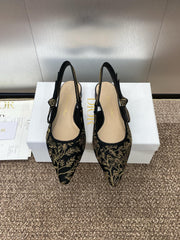 J'ADIOR SLINGBACK PUMP BLACK AND GOLD-TONE MILLEFIORI JACQUARD