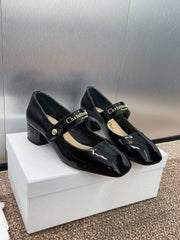 MEDIUM 35 MM HEEL PUMP IN BLACK PATENT CALFSKIN