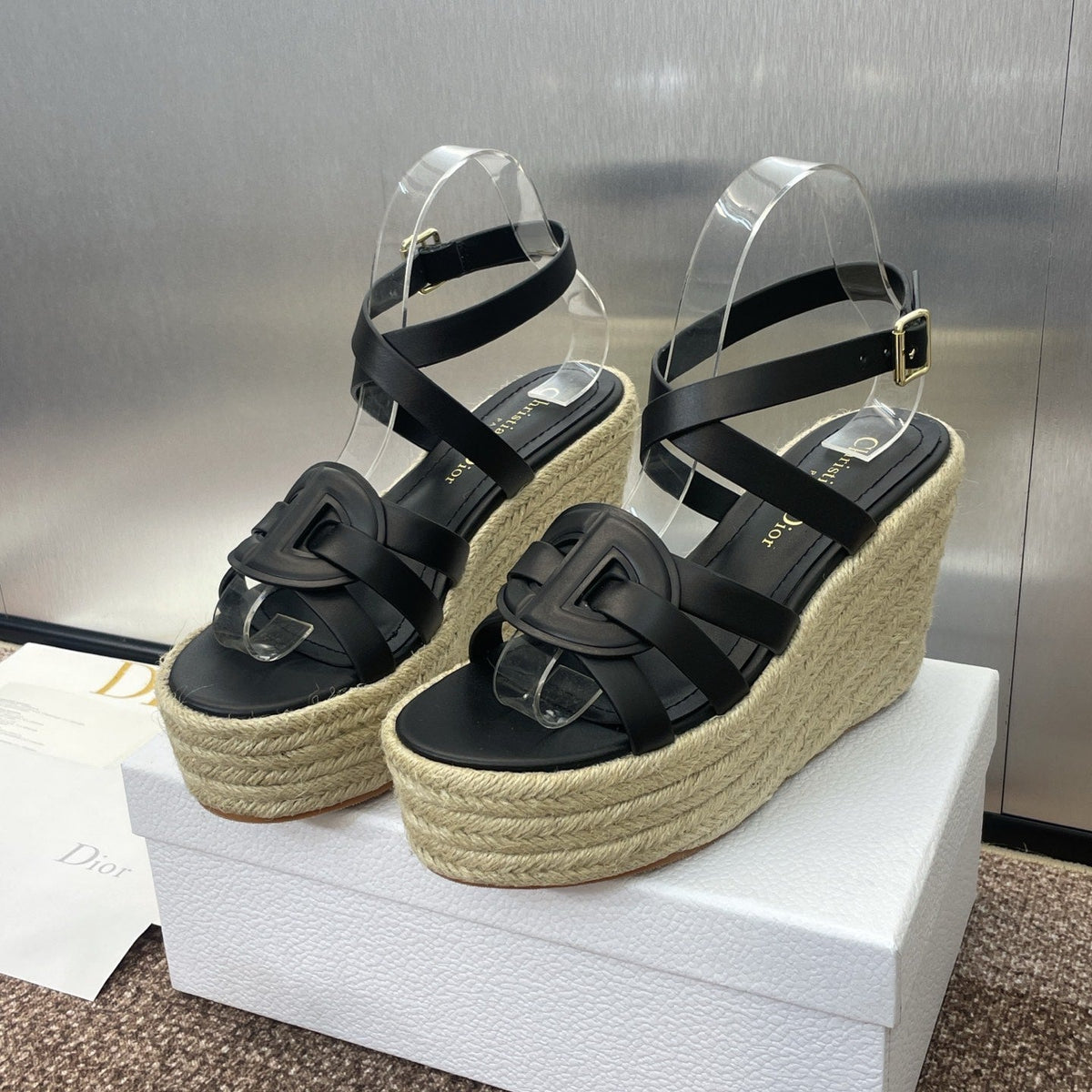 D-CLUB 25S HIGH HEEL WEDGE 100MM IN BLACK CALFSKIN RAFFIA SOLE